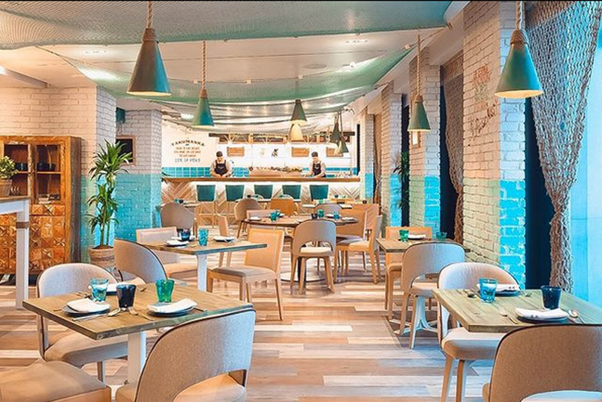 Lámparas artesanales Lab Des Sens Atelier. Restaurante cevicheria Suiza